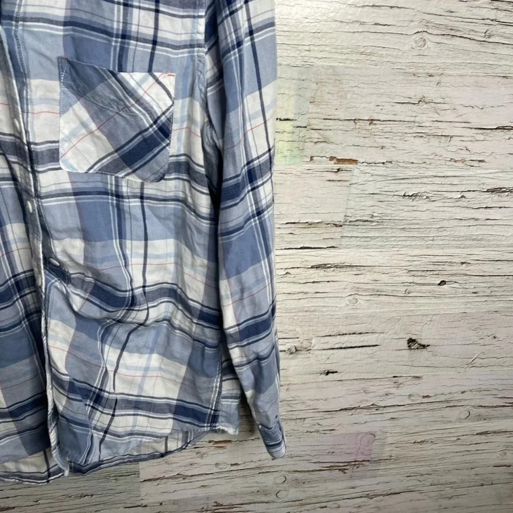 Eddie bauer blue  white plaid button down shirt size medium - Picture 6 of 8